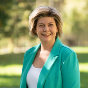 Headshot of Louise Albertyn.
